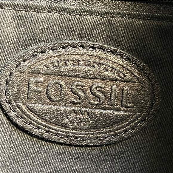Fossil Erin Foldover Tote Bag - Picture 10 of 16